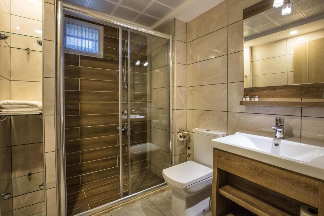 Taksim Daimon Suites Istanboel Buitenkant foto