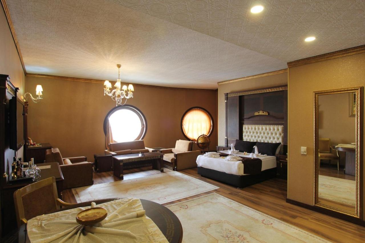 Taksim Daimon Suites Istanboel Buitenkant foto